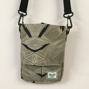 HP NWOT Herschel Crossbody Bag Unisex